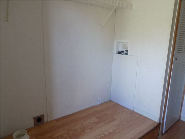 12792 W Highway 199, Poolville, TX 76487