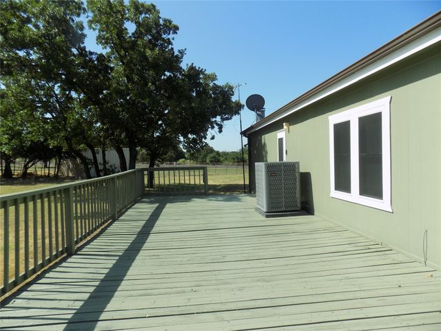 12792 W Highway 199, Poolville, TX 76487