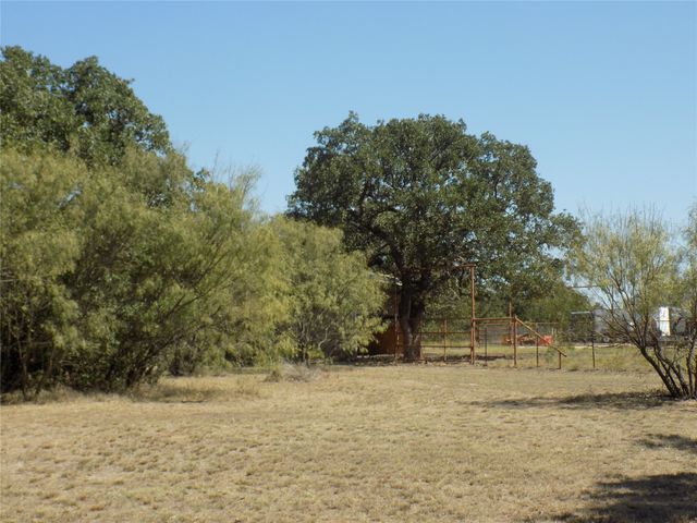 12792 W Highway 199, Poolville, TX 76487