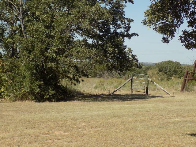 12792 W Highway 199, Poolville, TX 76487