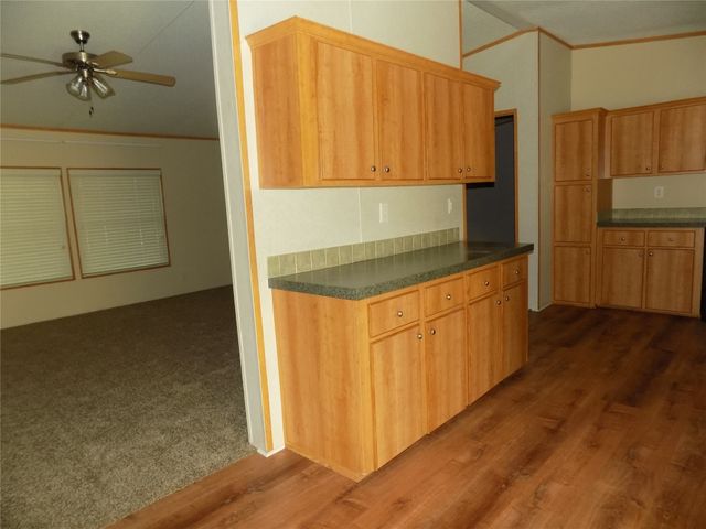 12792 W Highway 199, Poolville, TX 76487