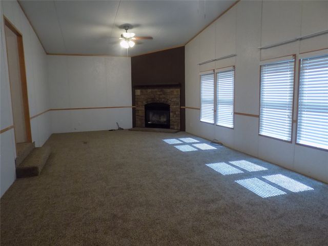 12792 W Highway 199, Poolville, TX 76487