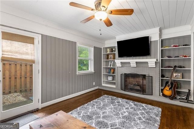 1060 Pinedale Drive SE, Smyrna, GA 30080