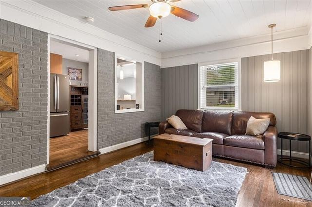 1060 Pinedale Drive SE, Smyrna, GA 30080