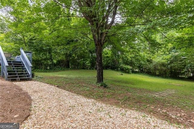 1060 Pinedale Drive SE, Smyrna, GA 30080