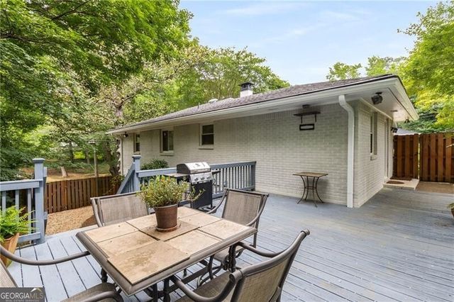 1060 Pinedale Drive SE, Smyrna, GA 30080