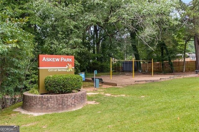 1060 Pinedale Drive SE, Smyrna, GA 30080