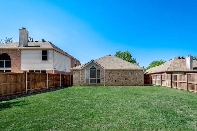 5909 Berkshire Road, Mckinney, TX 75072