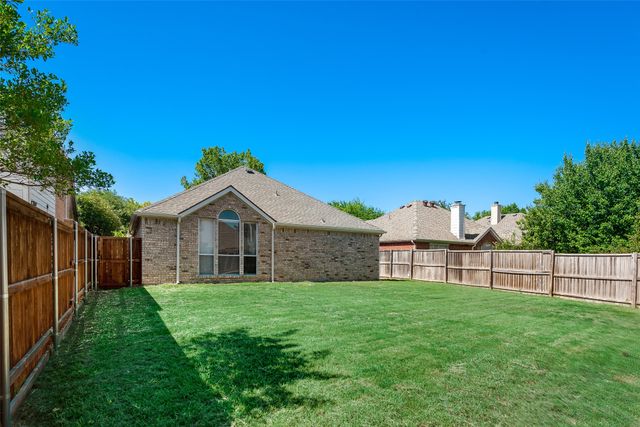 5909 Berkshire Road, Mckinney, TX 75072
