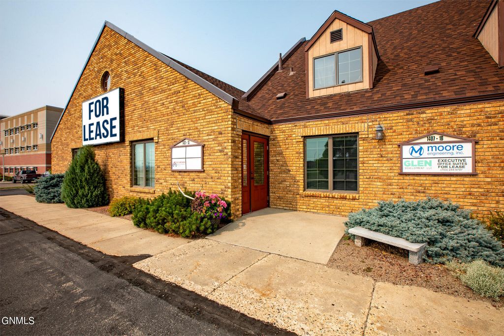 1411 Dakota Parkway W, Williston, ND 58801 photo 4