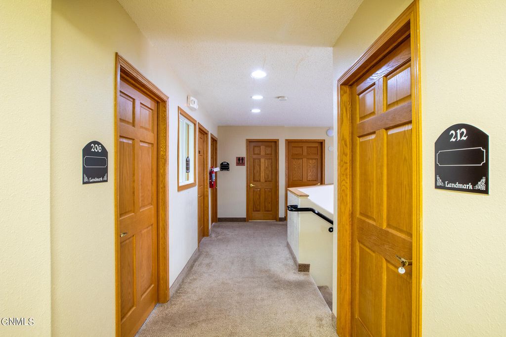 1411 Dakota Parkway W, Williston, ND 58801 photo 7