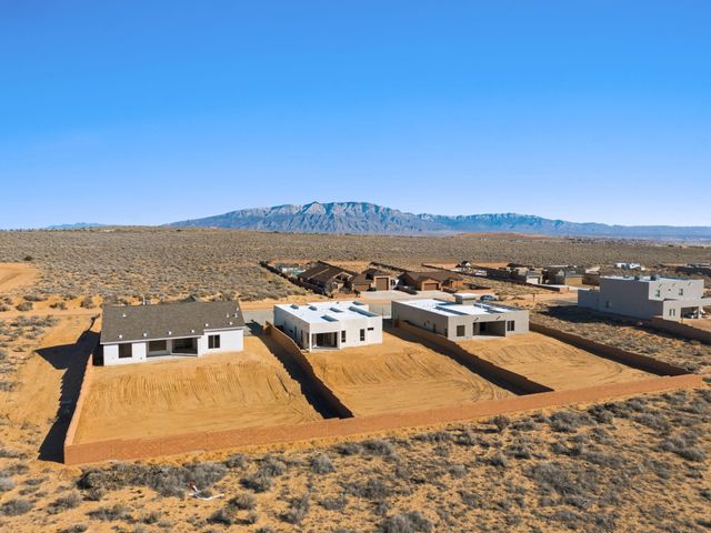 2603 Box Lake Drive NE, Rio Rancho, NM 87144