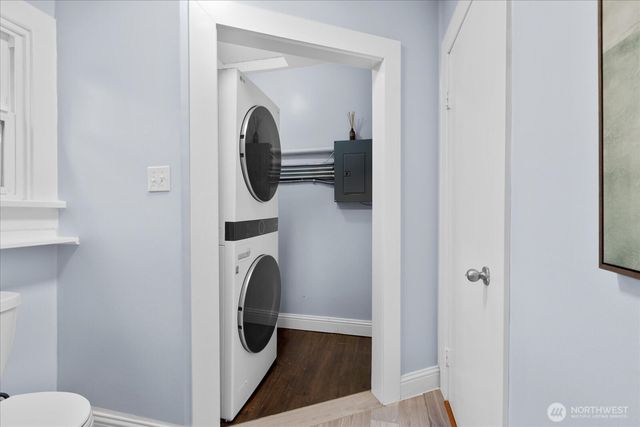 7729 18th Avenue SW, Seattle, WA 98106