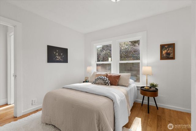 7729 18th Avenue SW, Seattle, WA 98106