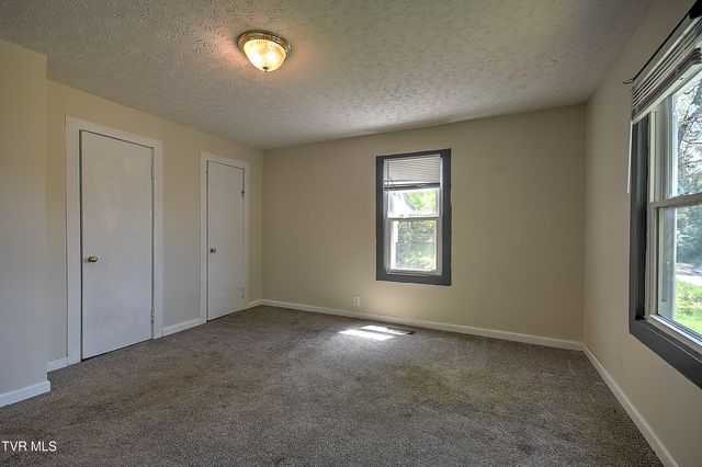 236 Kermit Road, Weber City, VA 24290