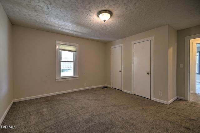 236 Kermit Road, Weber City, VA 24290