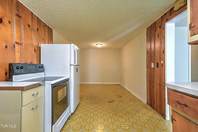 236 Kermit Road, Weber City, VA 24290