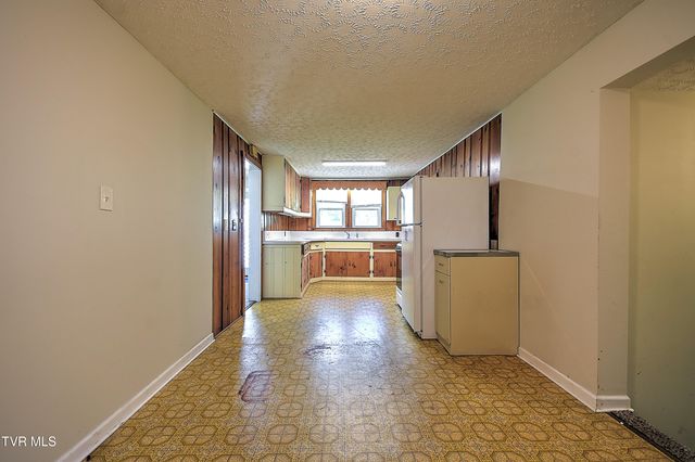 236 Kermit Road, Weber City, VA 24290