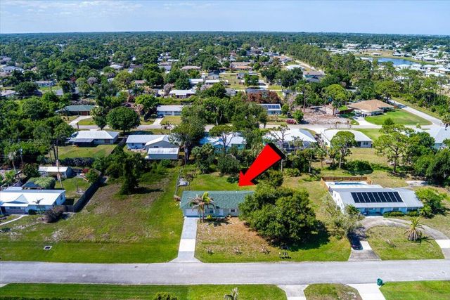 6602 Fort Walton Avenue, Fort Pierce, FL 34951