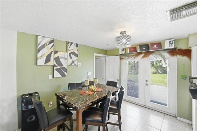 6602 Fort Walton Avenue, Fort Pierce, FL 34951