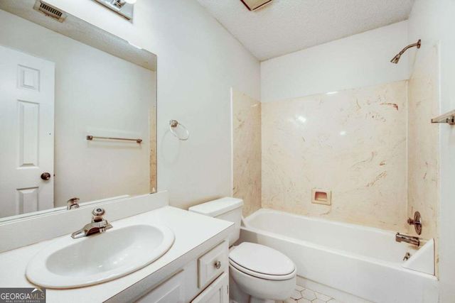 1750 Clairmont Road 4, Decatur, GA 30033