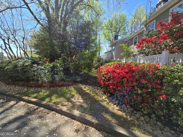 1750 Clairmont Road 4, Decatur, GA 30033