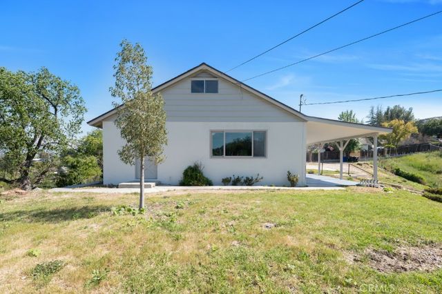 25030 Atwood Boulevard, Newhall, CA 91321