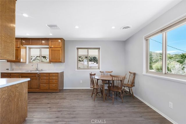 25030 Atwood Boulevard, Newhall, CA 91321