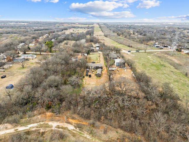 8394 Lake Road, Mansfield, TX 76063