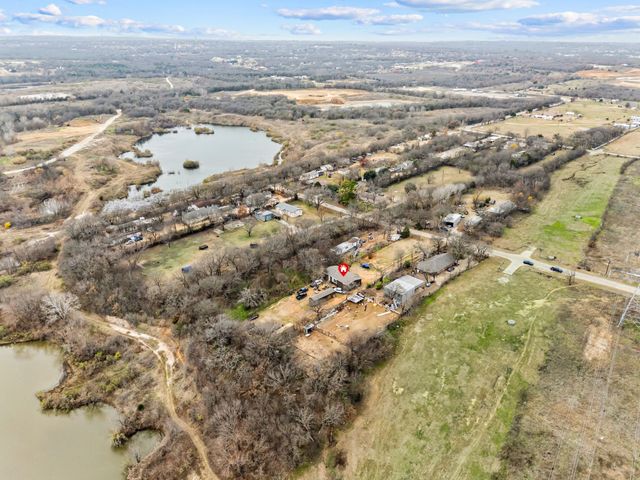 8394 Lake Road, Mansfield, TX 76063