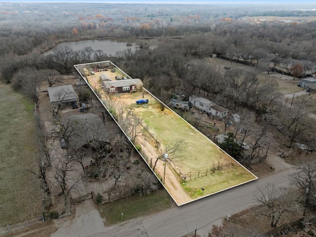 8394 Lake Road, Mansfield, TX 76063