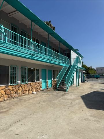 1047 1059 Pacific Avenue, Long Beach, CA 90813