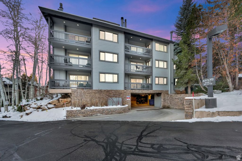 405 SILVER KING DR #121, Park City, UT 84060 — exterior