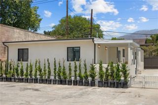 2057 E Villa, Pasadena, CA 91107