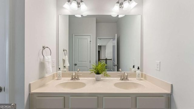 7945 Bristol Valley Drive, Cumming, GA 30028
