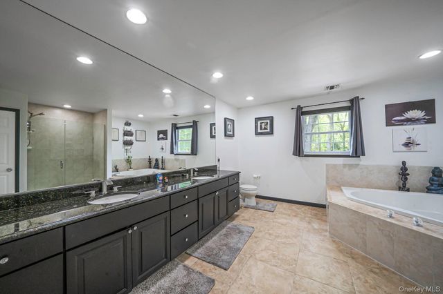 72 Rushmore Street, South Huntington, NY 11746