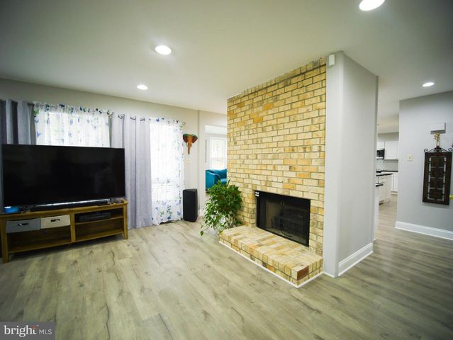 4802 GRID ST, Bowie, MD 20720