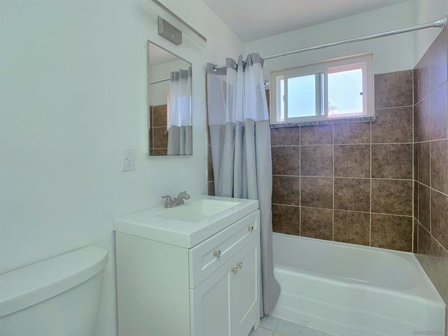 7731 Mockingbird Dr, San Diego, CA 92123