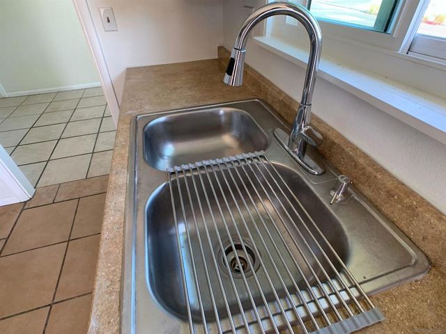 7731 Mockingbird Dr, San Diego, CA 92123