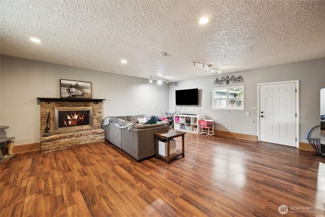 8301 NE Benton Drive, Vancouver, WA 98662