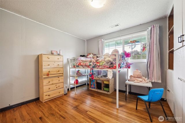8301 NE Benton Drive, Vancouver, WA 98662