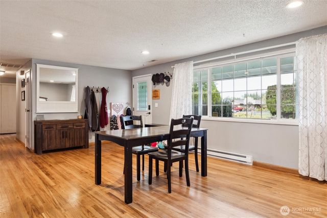 8301 NE Benton Drive, Vancouver, WA 98662