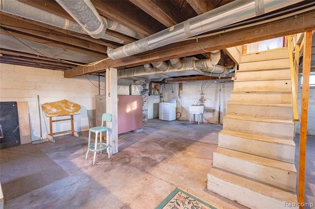 1334 Beard Street, Port Huron, MI 48060