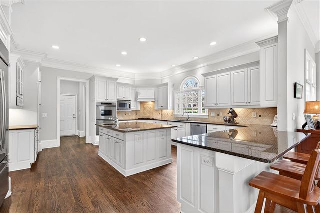 575 Trimble Lake Court, Atlanta, GA 30342