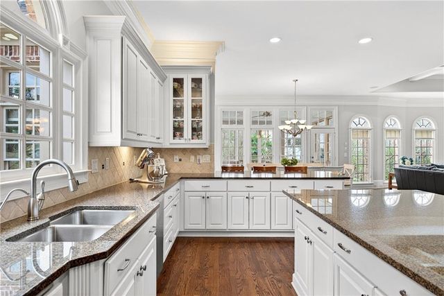 575 Trimble Lake Court, Atlanta, GA 30342