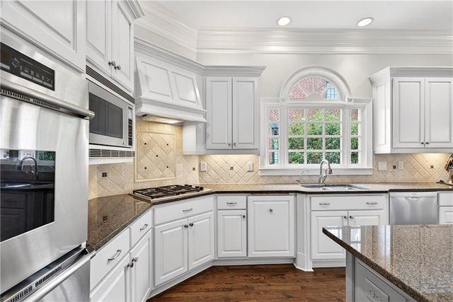 575 Trimble Lake Court, Atlanta, GA 30342