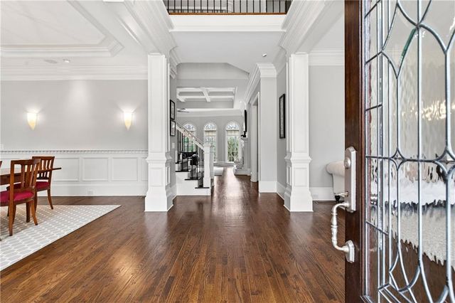 575 Trimble Lake Court, Atlanta, GA 30342