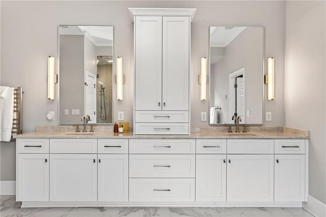 575 Trimble Lake Court, Atlanta, GA 30342