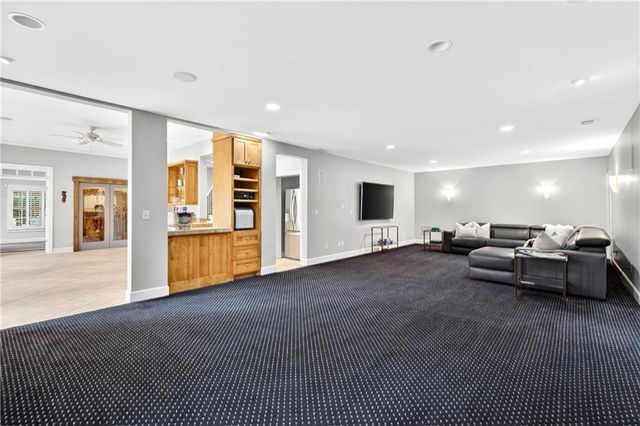 575 Trimble Lake Court, Atlanta, GA 30342