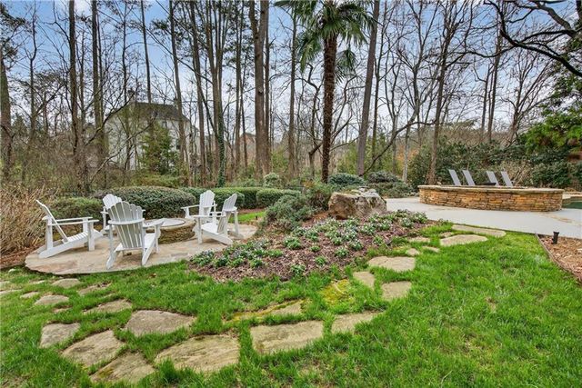 575 Trimble Lake Court, Atlanta, GA 30342